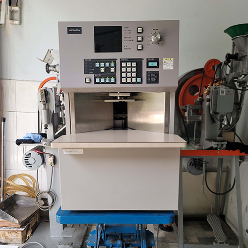 M&aacute;y đếm giấy UCHIDA T350